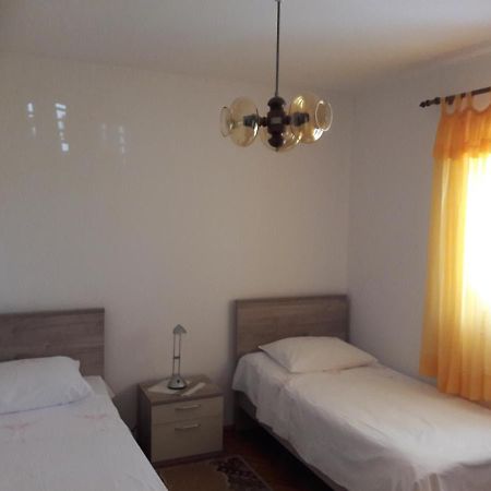 Apartment Bise Rogoznica  Eksteriør billede