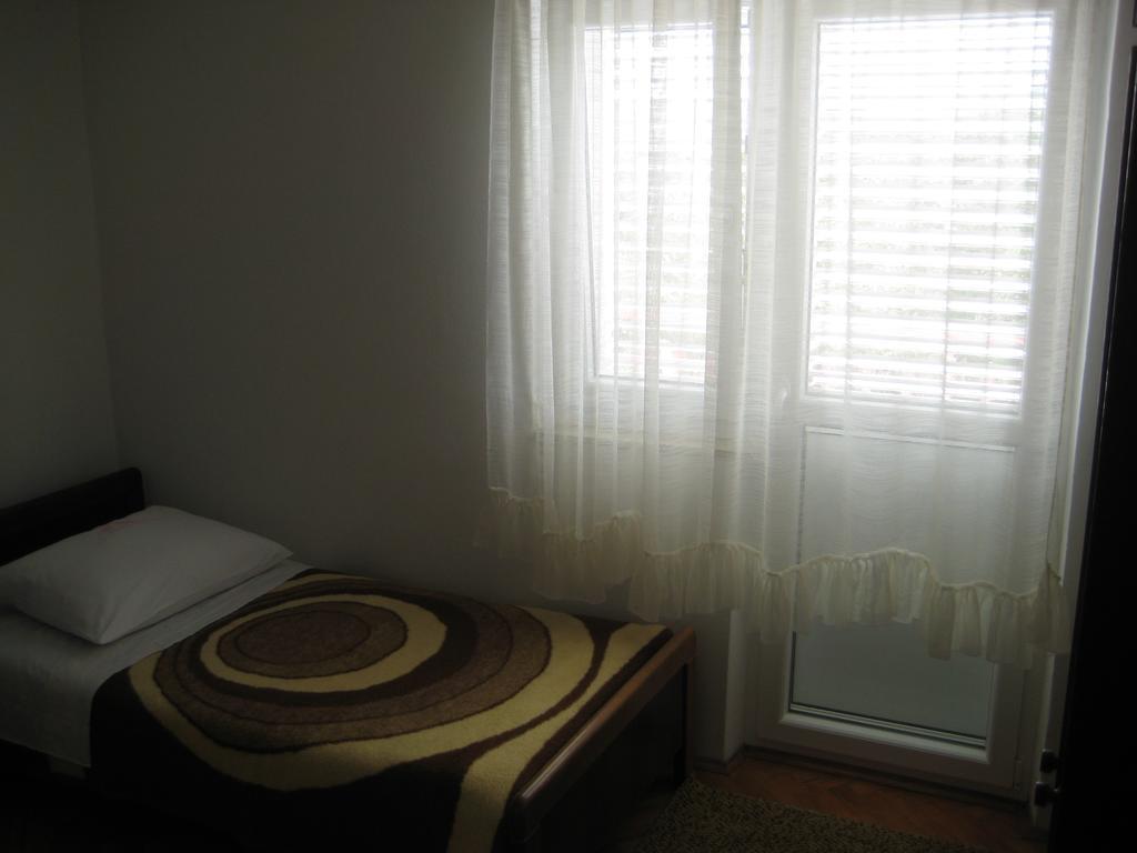 Apartment Bise Rogoznica  Eksteriør billede