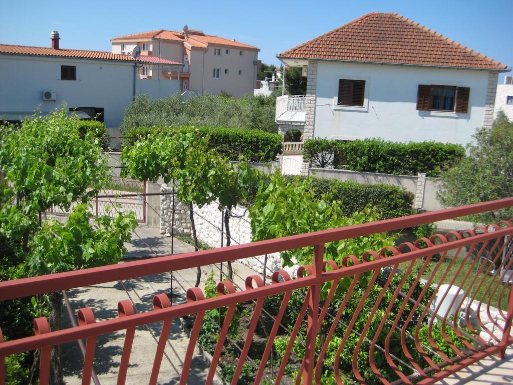 Apartment Bise Rogoznica  Eksteriør billede