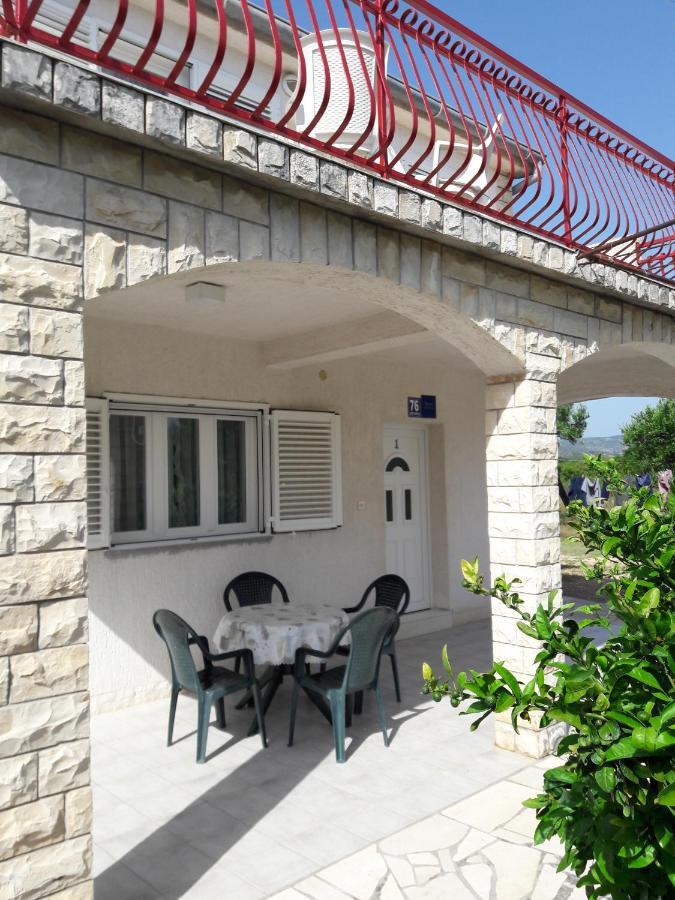 Apartment Bise Rogoznica  Eksteriør billede